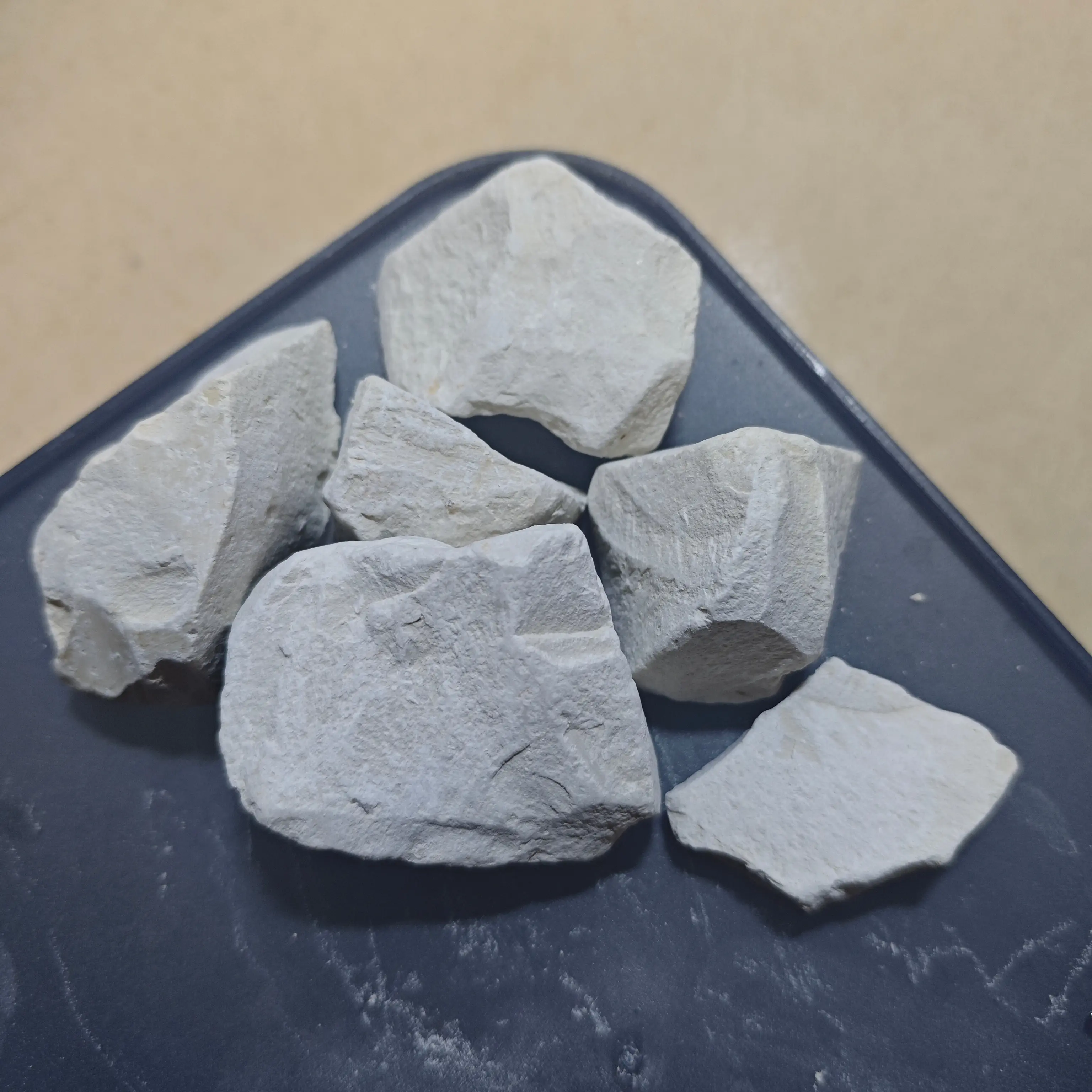 Nature’s Buried Treasure: Pure Kaolin Clay Chunks – Gray-White Edible Earth with a Gentle Earthy Fragrance, Food & Cosmetic Grade, Zero Additives, Slightly Sticky | 4oz (113g)