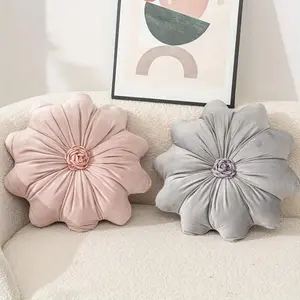 Luxurious Velvet Flower-Shaped Round Throw Pillow With Insert - Soft Plush Decorative Cushion, Perfect for Sofa Bed Living Room & Festive Christmas Home Decor, Hand-Wash Only, Ideal Housewarming Holiday Gift