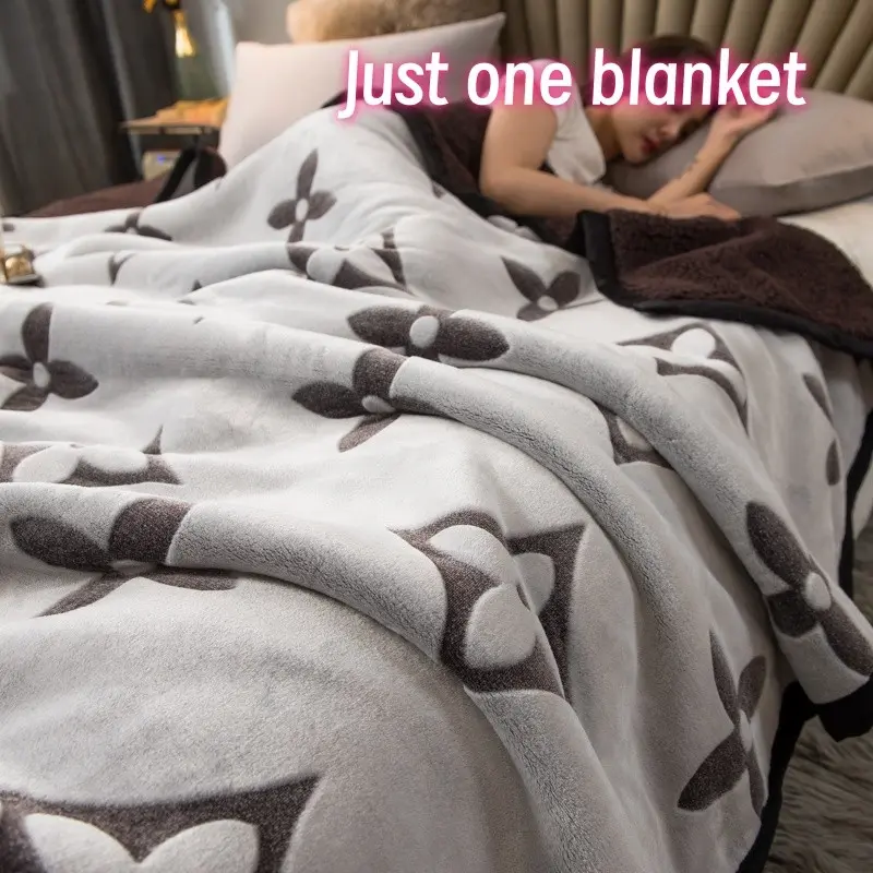 1pc Milk Wool Embroidered Arctic Velvet Blanket, Dual Layer Thick Composite, Warm Comfortable, Thick Warm Blankets, Suitable for Sofa and Bed, Home Decor Blanket, Warm Cozy Blanket Throw