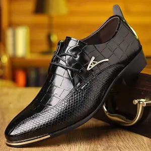 Featuring a stylish pointed-toe design, these men's formal business shoes are the ideal choice for weddings or dates. As a versatile designer footwear option, they strike the perfect balance between formal elegance and casual comfort.