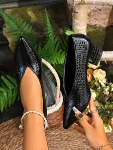 Elegant Women's Low Heel PU Leather Dress Shoes, Pointed Toe Slip-On Ankle Strap Low Kitten Heel High Heels with Rubber Sole, Perfect for Weddings & Parties, Stylish Hollow Design, Wedding Party Shoes