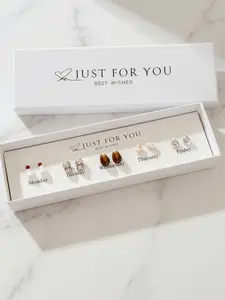 Weekday Stud Earring Gift Box, Coffee Theme Design, Cute Commuter Accessory Set, Steel Material, All Seasons Wear