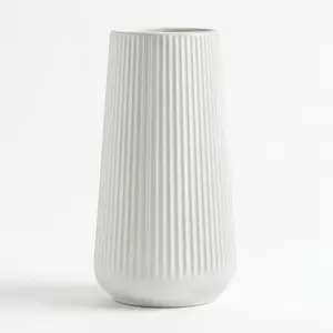 White Ceramic Vase, 8 Inch Flower Vases for Pampas Grass and Dried Flowers, Modern Vase for Living Room Table, Kitchen Shelf, Wedding Centerpiece Decor