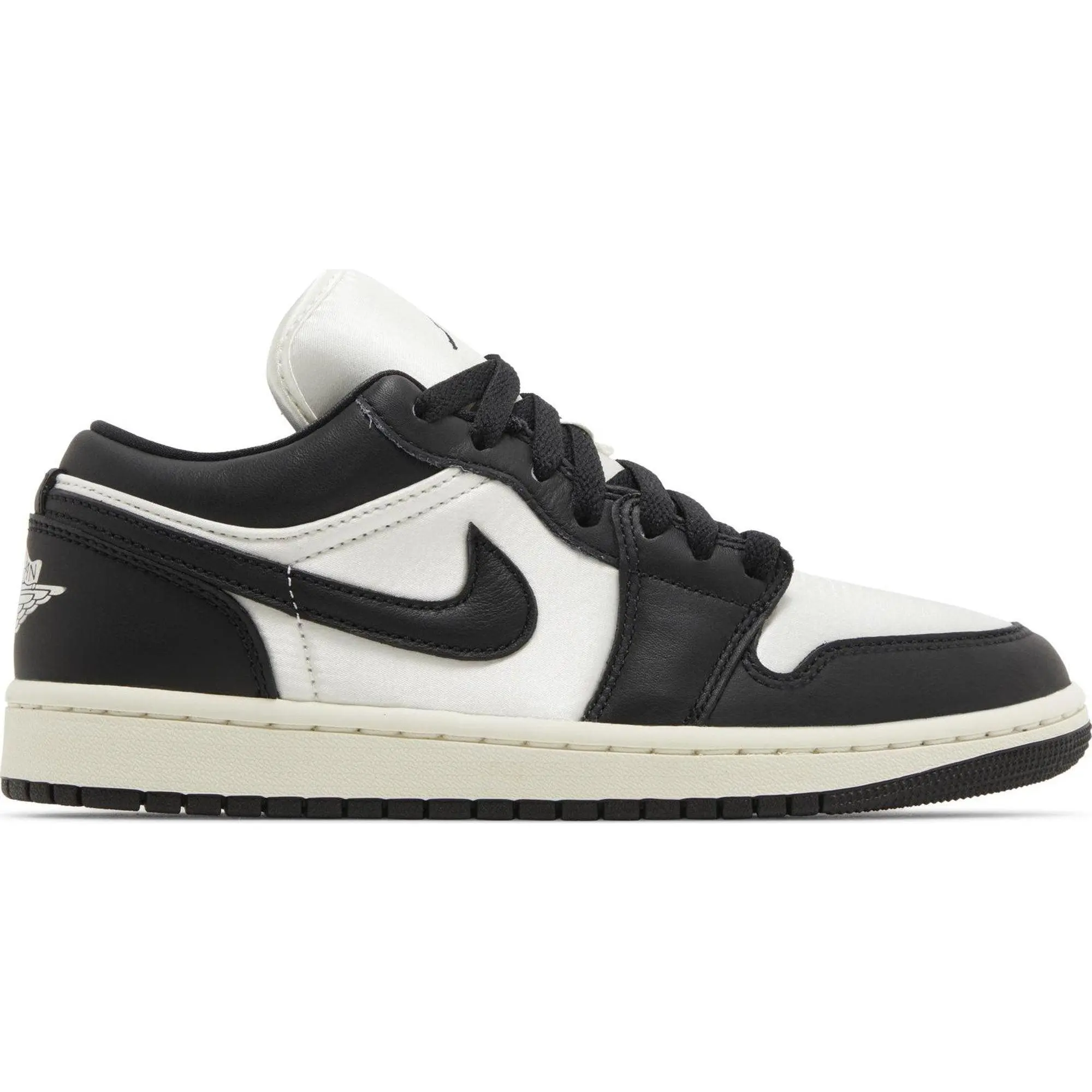 [FB9893-101] Womens Air Jordan Retro 1 Low SE 'Vintage Panda' (W)