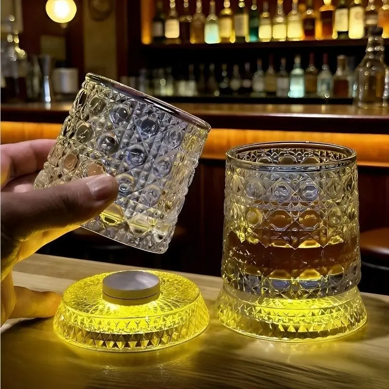 Deluxe 360° Spinning Multicolor LED Light Glass – Crystal Glow Cocktail Cup, Upscale European Bar Supplies,gift option Stylish Gift for Celebrations iced drink，MUGBLUEEGG# liquor glass# glass cup