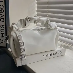 【Local Delivery】Maxoner Premium Leather Mini Crossbody Bag Stylish Shoulder Tote & Ladies Clutch Purse High-Quality Leather Versatile Use Elegant Design