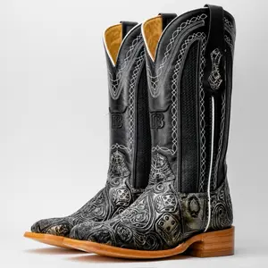 Ace Of Spades White/Black - Square Toe