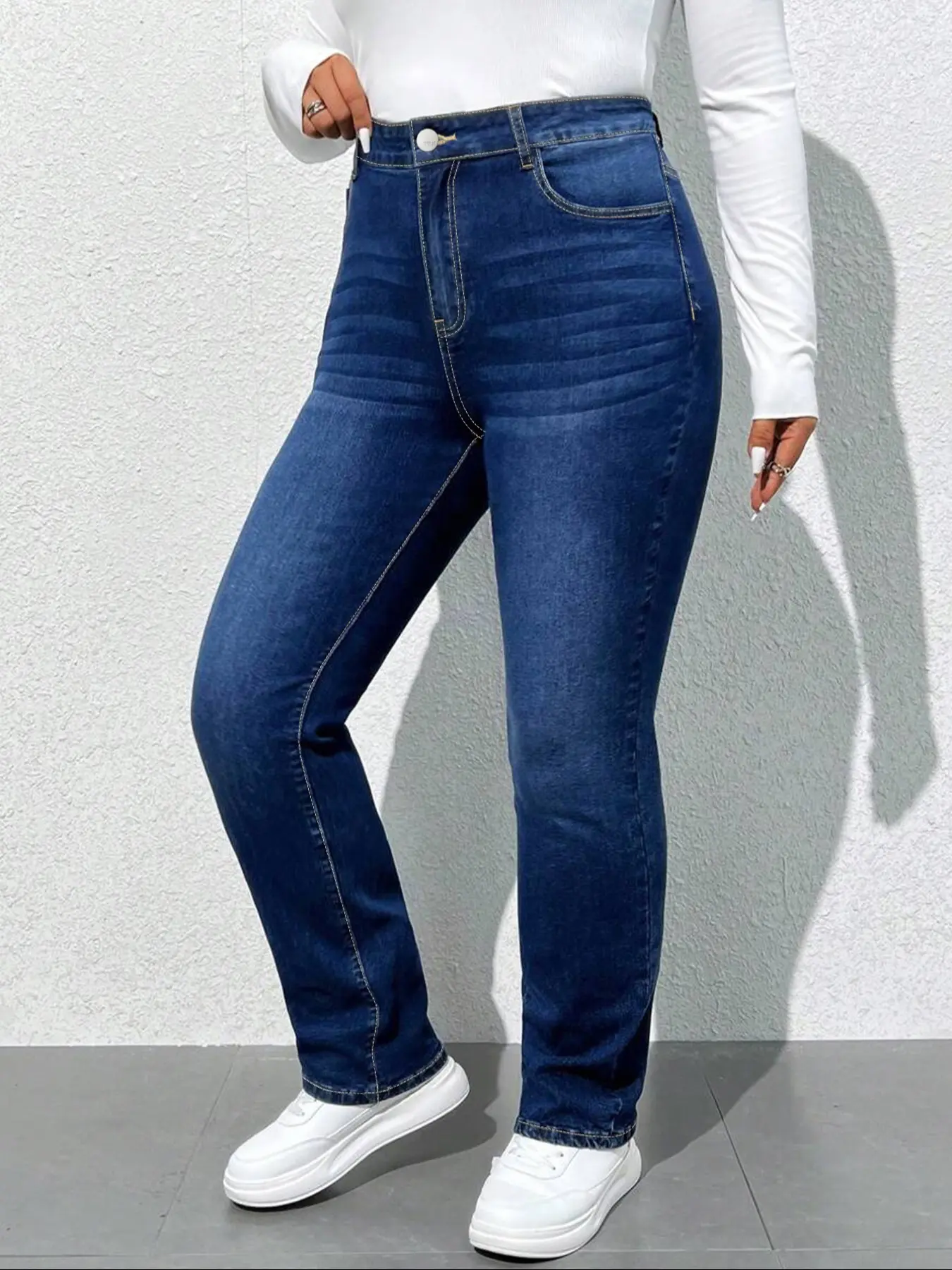 Plus Size Women's Washed Basic Casual Fashion Straight Leg Dark Wash Denim Jeans Pants, High Rise Denim, High Waist Elastic Fabric, All Seasons Wear, Perfect for Dates