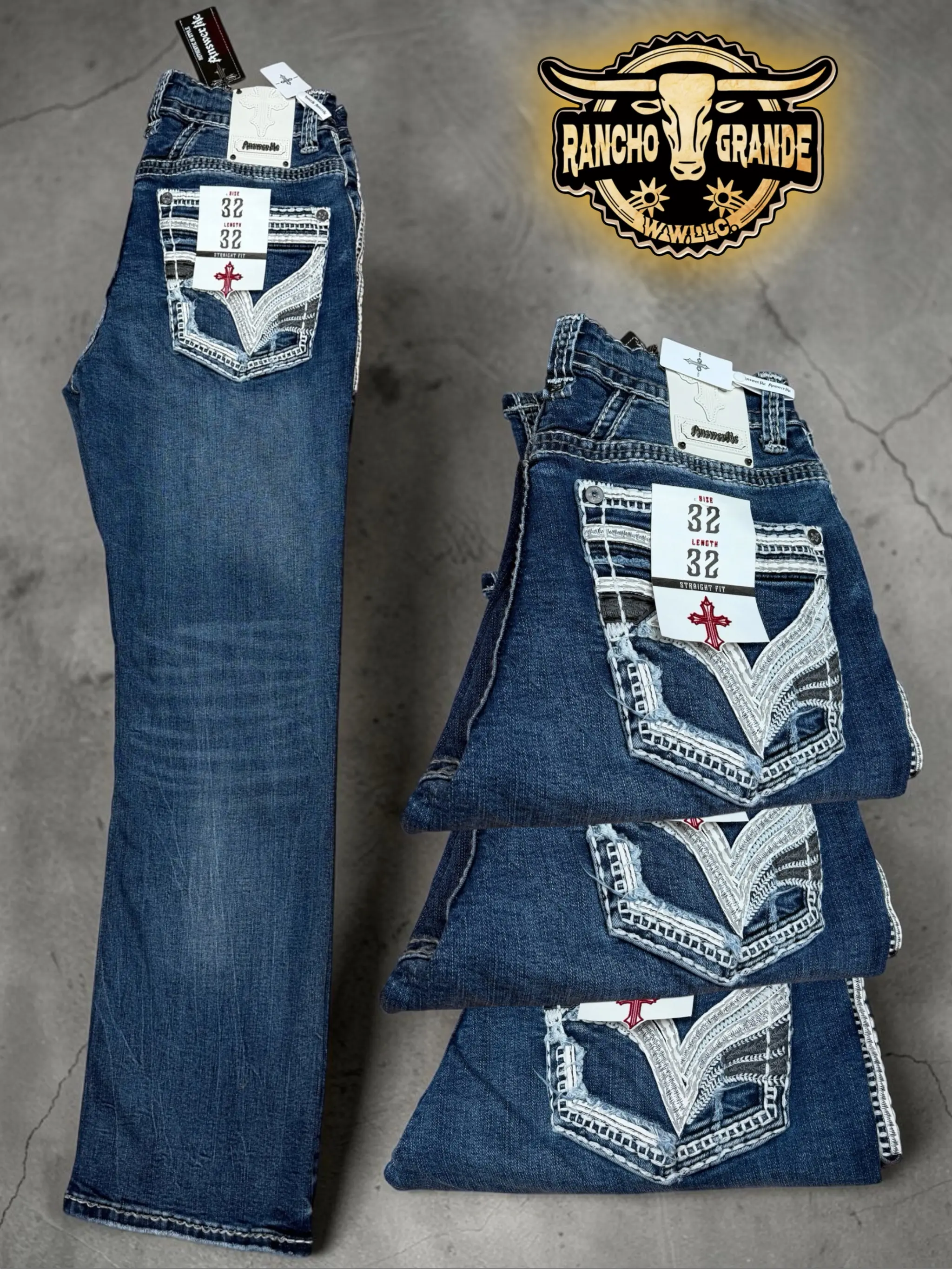 AM-2326 Mens Western Cowboy Jeans Straight Fit Boot Cut / Pantalon Vaquero para Hombre corte para Bota