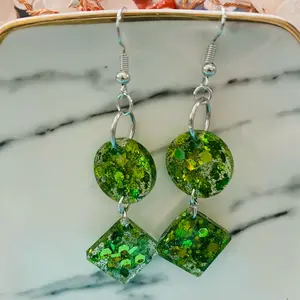 Green Glitter Resin Fashion Earrings.
