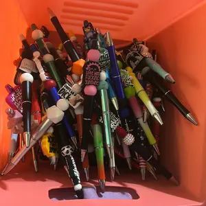 Live only pen pulls Plastic