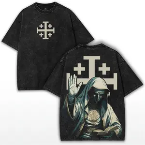 Baldwin IV Washed Oversized Tee Featuring Crusader Knight Artwork & Distressed Retro Fit – Trending Medieval Streetwear Essential