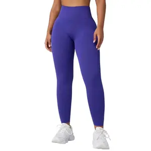 Fabletics Seamless Scrunch High-Waisted Legging