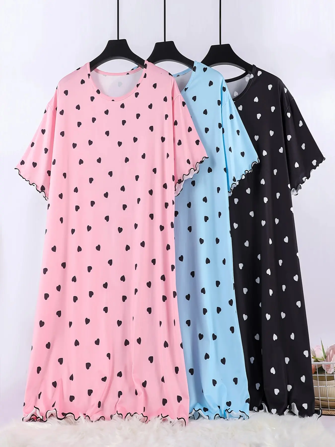 Women's Summer Sleepwear Set Heart Print Cute Comfortable Home Clothes, Soft Lightweight Loungewear, 3-Piece Women's Fitted Nightgown Nightdress Sleepwear, Soft & Cozy Ladies Loungewear Sleepwear Outfit