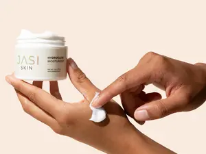 JASI Skincare Hydroglow Skin Balancing Moisturizer