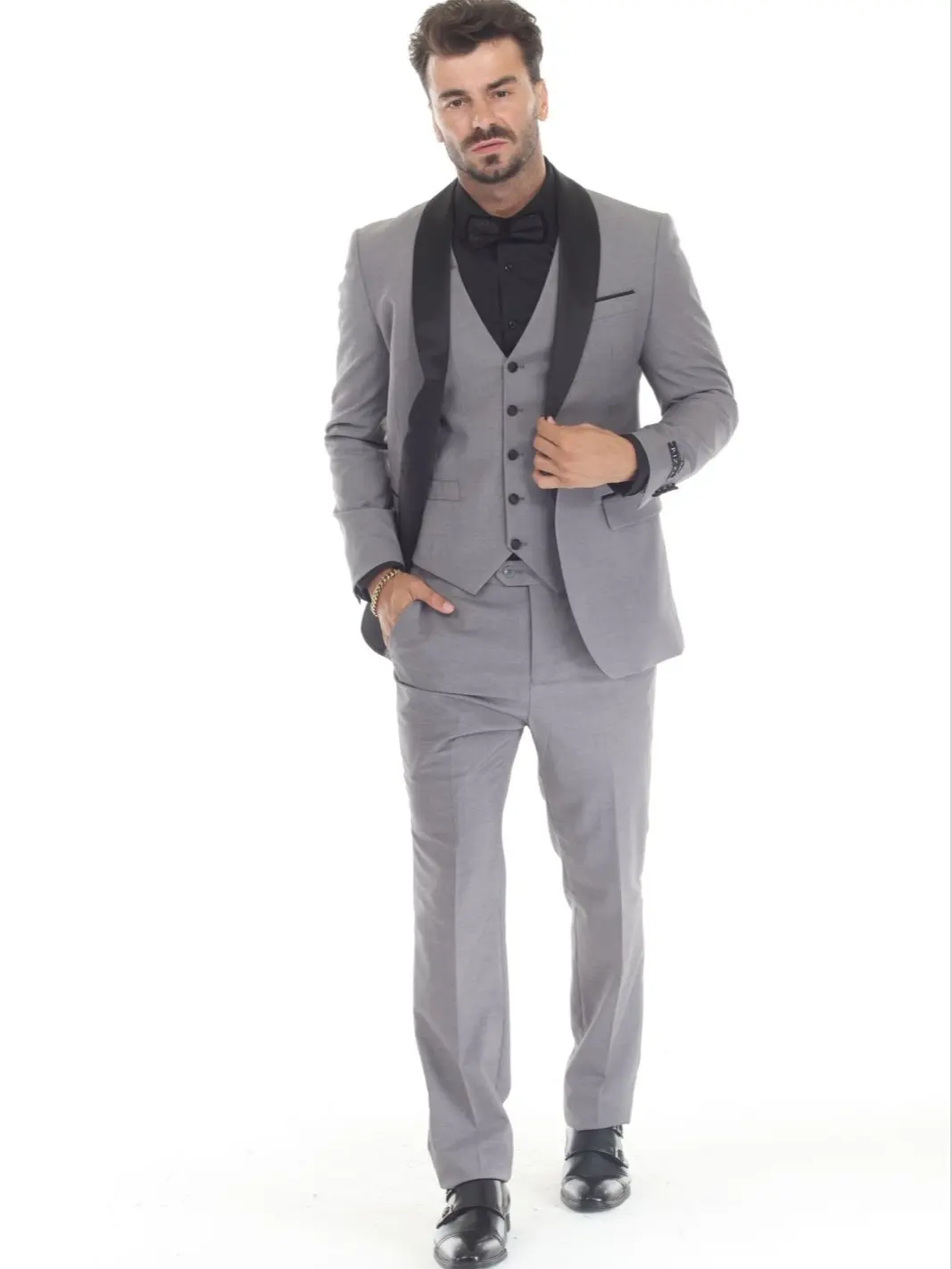 Rizza Slim Fit Tuxedo for Men Stylish Grey Three-Piece Suit with Black Lapel and Vest Perfect for Formal Events Long Sleeve Elegant and Tailored