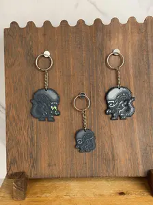 LyghtForge Creations Xenomorph Pixel Art Keychain Retro Alien-Inspired Design Light & Dark Variants 3D-Printed PLA+ Handmade for Gamers Collectors