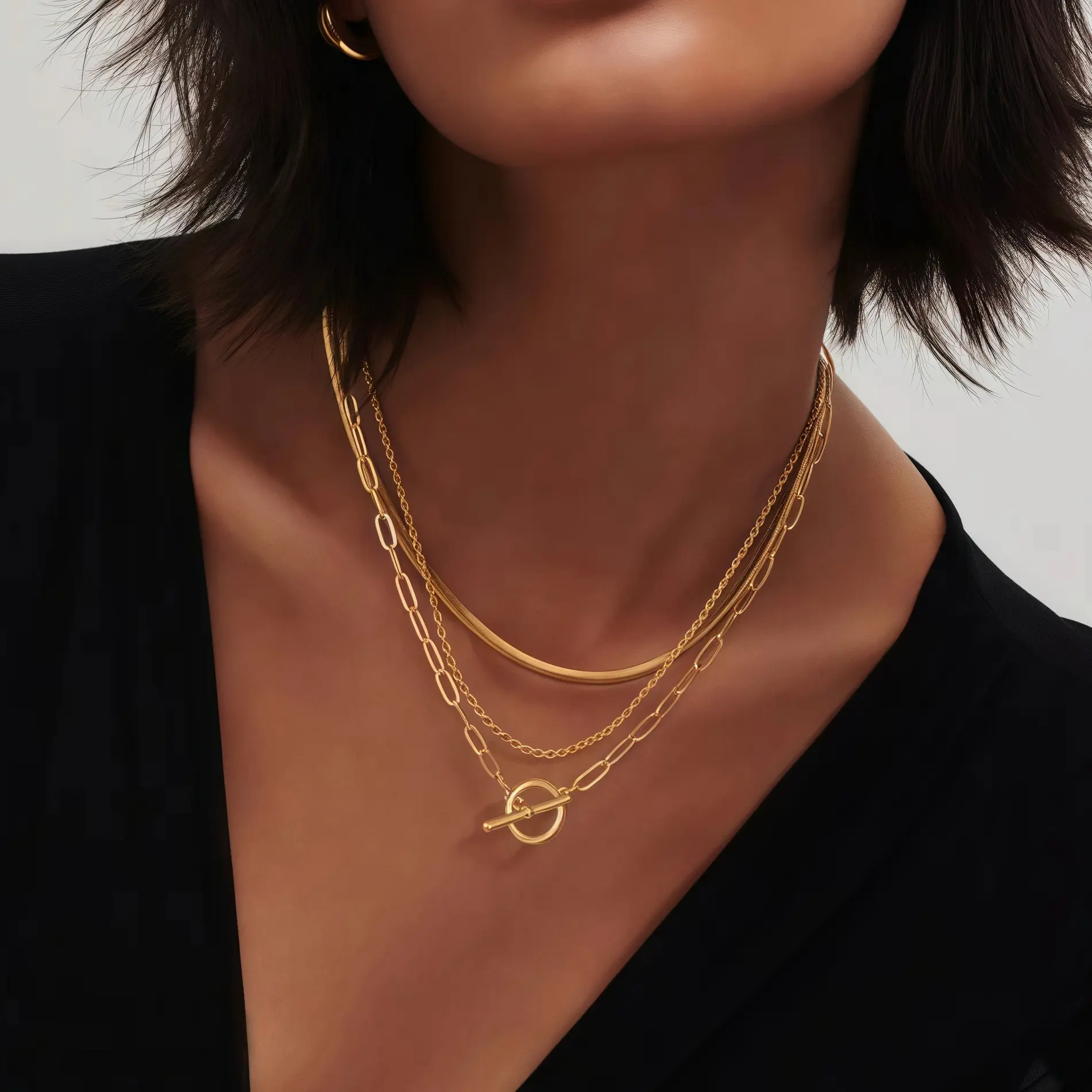 Virelyn B Gold Layered Toggle Necklaces for Women: Dainty Gold Link Chain Necklaces Paperclip Cuban Rope Adjustable Choker T-Bar Toggle Clasp Chunky Necklace for Women Trendy Jewelry