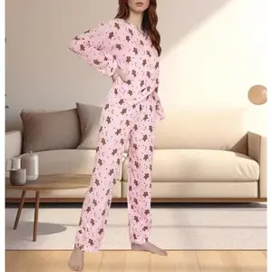 Women’s Christmas Casual Two-Piece Pajama Set with Gingerbread Print – Long-Sleeve Top and Stretch Pants