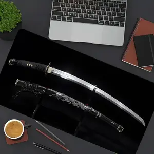 1pc Traditional Japanese Katana with Dragon Engraving Large Gaming Mouse Pad, Extended XXL Desk Mat, Stitched Edge, Non-Slip Rubber Base, Ideal for Samurai Fans, Gamers and Asian Aesthetic Desk Decor