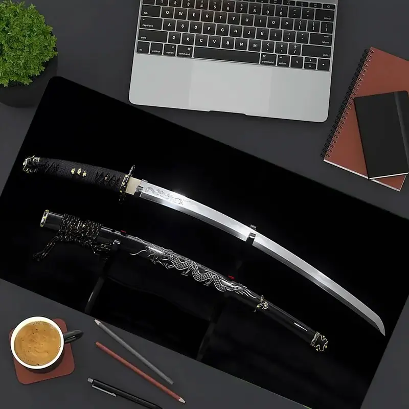 1pc Traditional Japanese Katana with Dragon Engraving Large Gaming Mouse Pad, Extended XXL Desk Mat, Stitched Edge, Non-Slip Rubber Base, Ideal for Samurai Fans, Gamers and Asian Aesthetic Desk Decor
