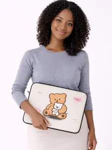 Kawaii Teddy Bear Laptop Sleeve – Cute Heart Design Protective Case for MacBook, iPad & Laptops