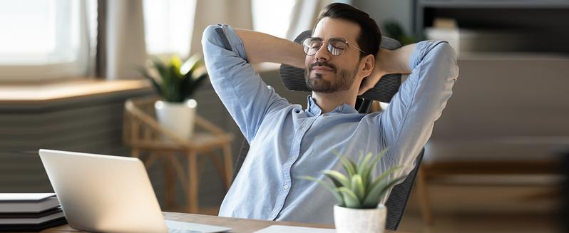 Ergonomic Office Chair, High Back Computer Mesh Swivel Rolling Desk Chair with Adjustable Headrest (Optional with/without Footrest)