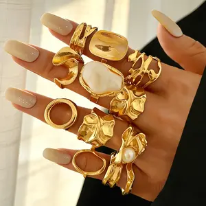A set of 12 adjustable unisex rings in a bohemian vintage style | Adorned with irregular geometric flower and shell-like designs, suitable for everyday wear, outdoor activities, beach trips, and many other occasions.