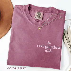 Comfort Colors® Cool Grandma Club T-Shirt, Mother's Day Shirt, Cool Grandma Shirt, New Grandma Gift, Gift from Grandkids, Nana Shirt MJ9