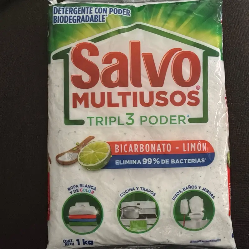 Salvo multiusos powder detergent