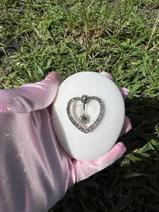 Love Me All Over - Belly Piercing