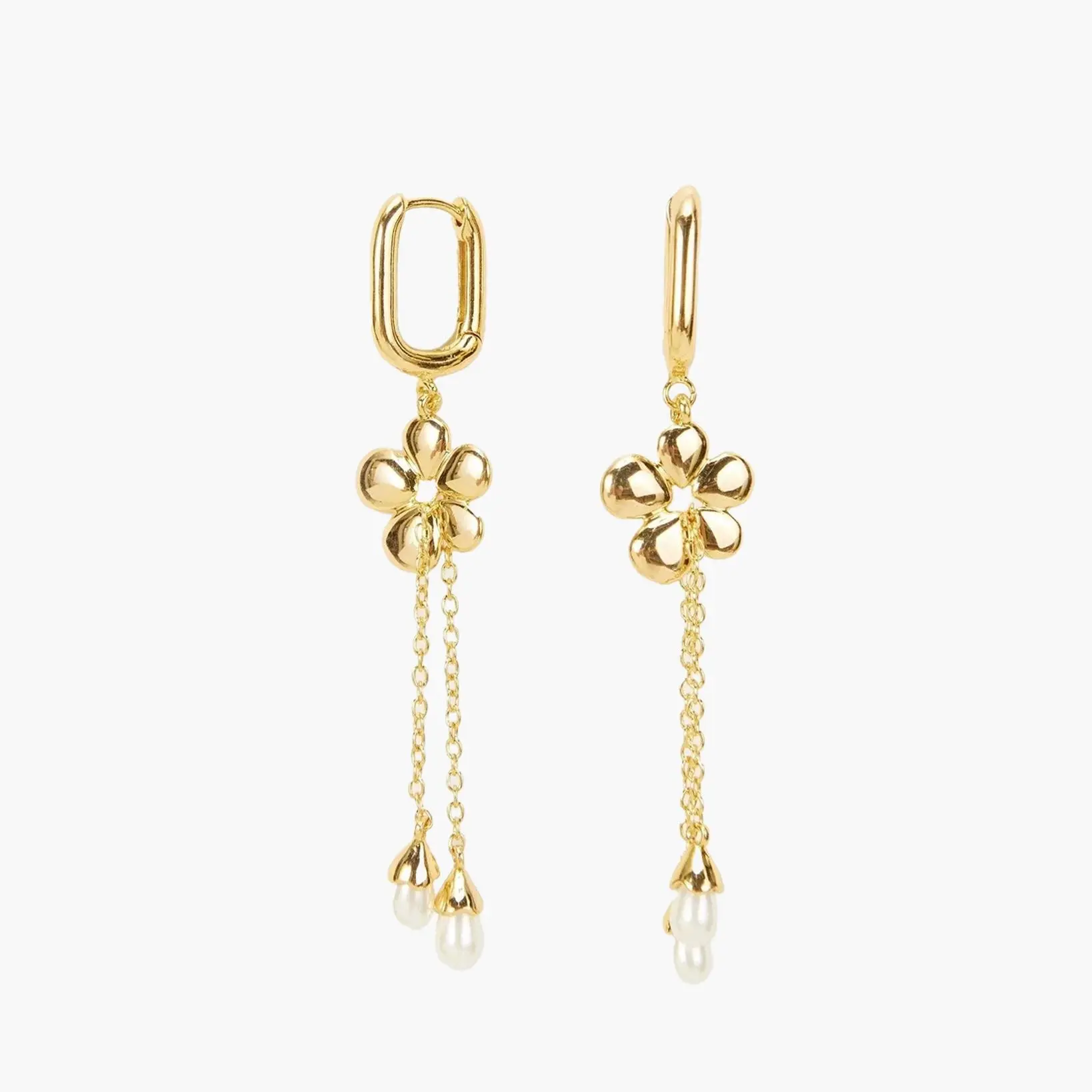 en route 18K Gold Plated Camille Flower Drop Earrings, Romantic Floral Motif with Elegant Dangling Details, Versatile Piece for Feminine Styling & Modern Daily Wear en route 18K Gold Plated Camille Flower Drop Earrings, Romantic Floral Motif with Elegant Dangling Details, Versatile Piece for Feminine Styling & Modern Daily Wear