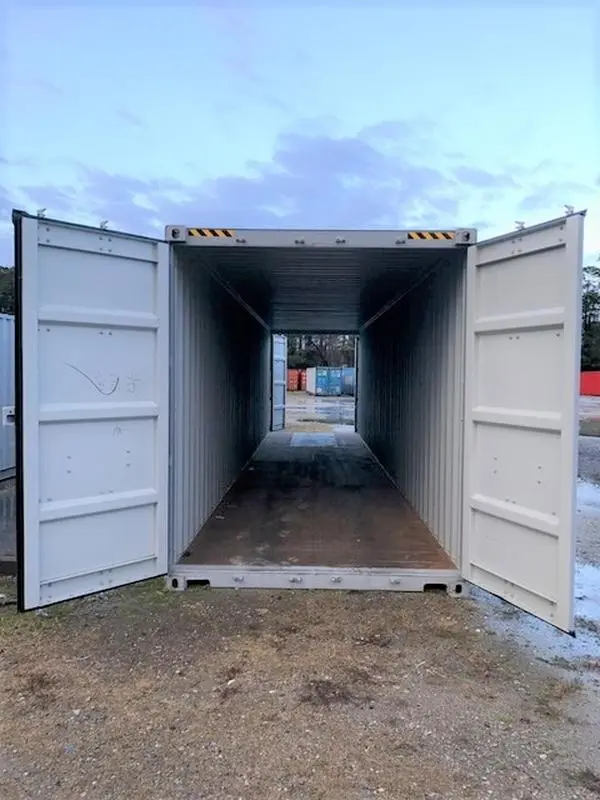 New 40ft Double Door High Cube Shipping Container in Chicago, Illinois