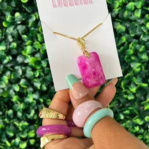 Pink Jade Natural Stone Pendant Necklace non  tarnish  jewelry