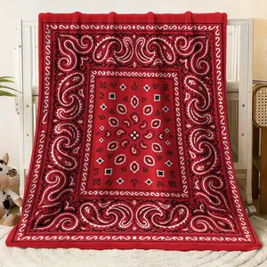 Retro Bandana Print Flannel Blanket - Red Paisley Pattern Cozy Throw for Bed & Couch, Soft All - Season Decorative Blanket with Vintage Boho Design, Warm Fleece Blanket Ideal for Bedroom Living