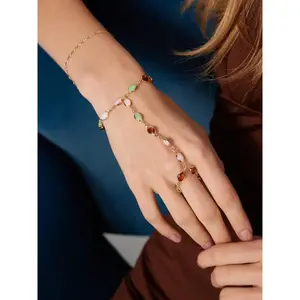 Eloria Jewelry B OVAL RESIN LAYERED HAND CHAIN BRACELET