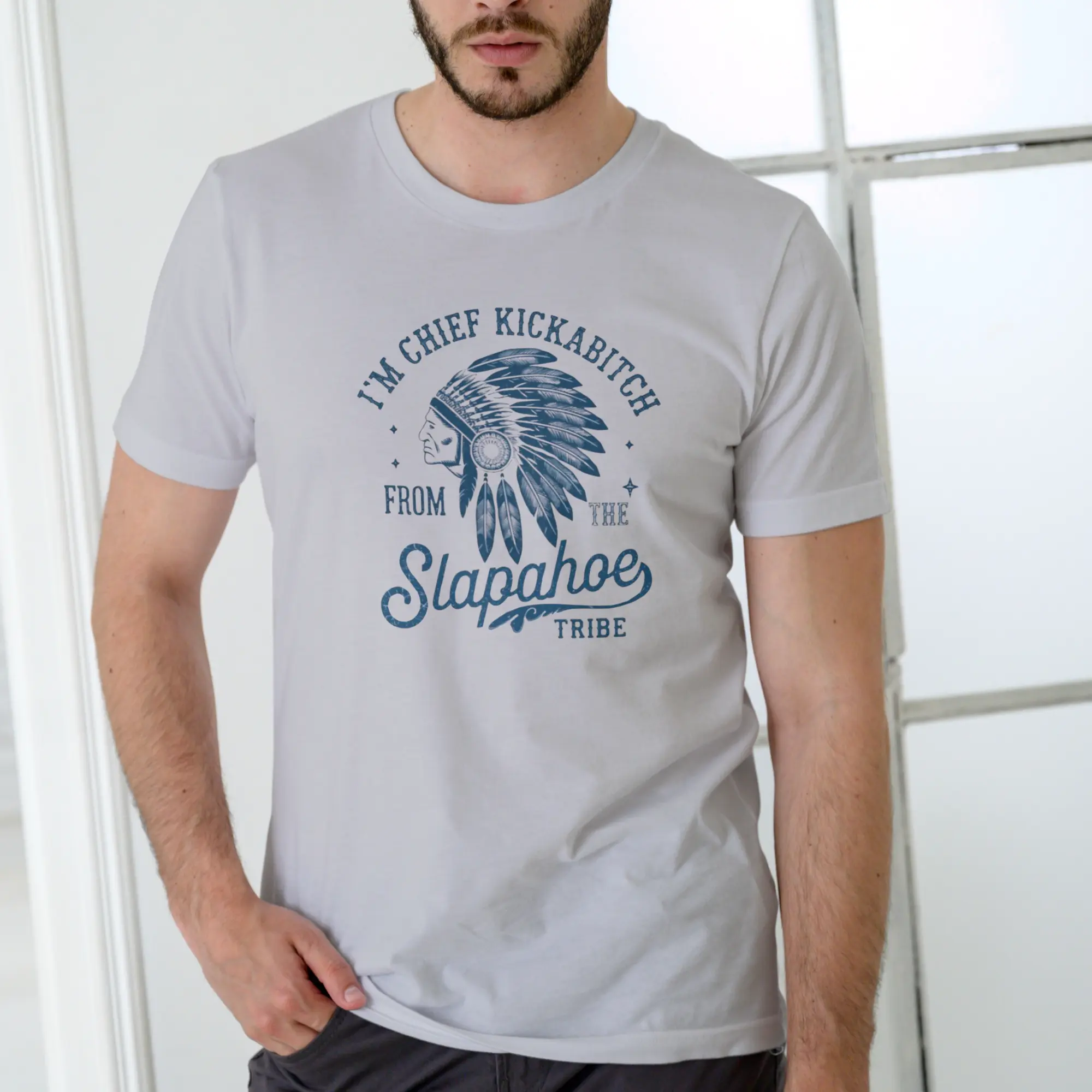 Gildan 'Chief Kickabitch' Funny Graphic Men's T-Shirt, Casual Relaxed Fit Cotton Streetwear with Short Sleeves and Round Neck, M, Shortsleeve, Casual Fit, Printed, Menswear