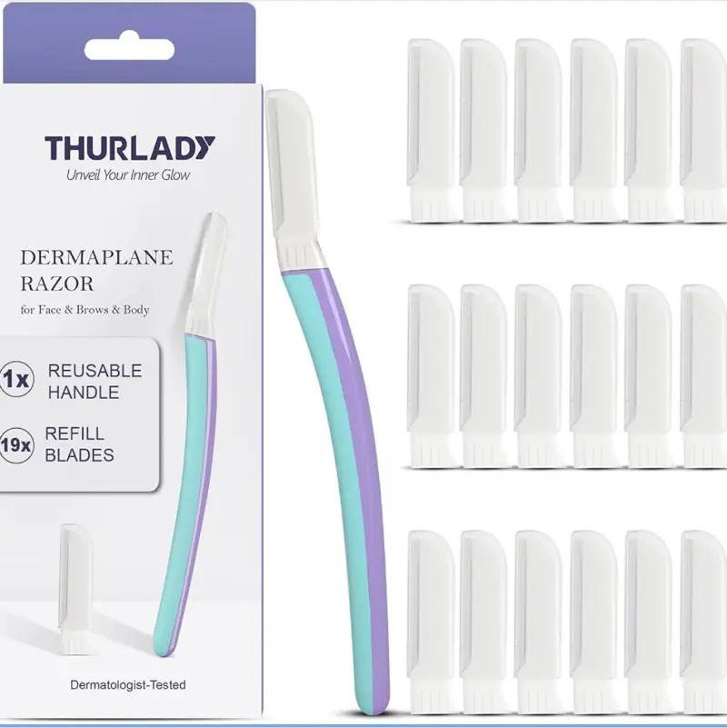 Woman Facial Dermaplane Razor