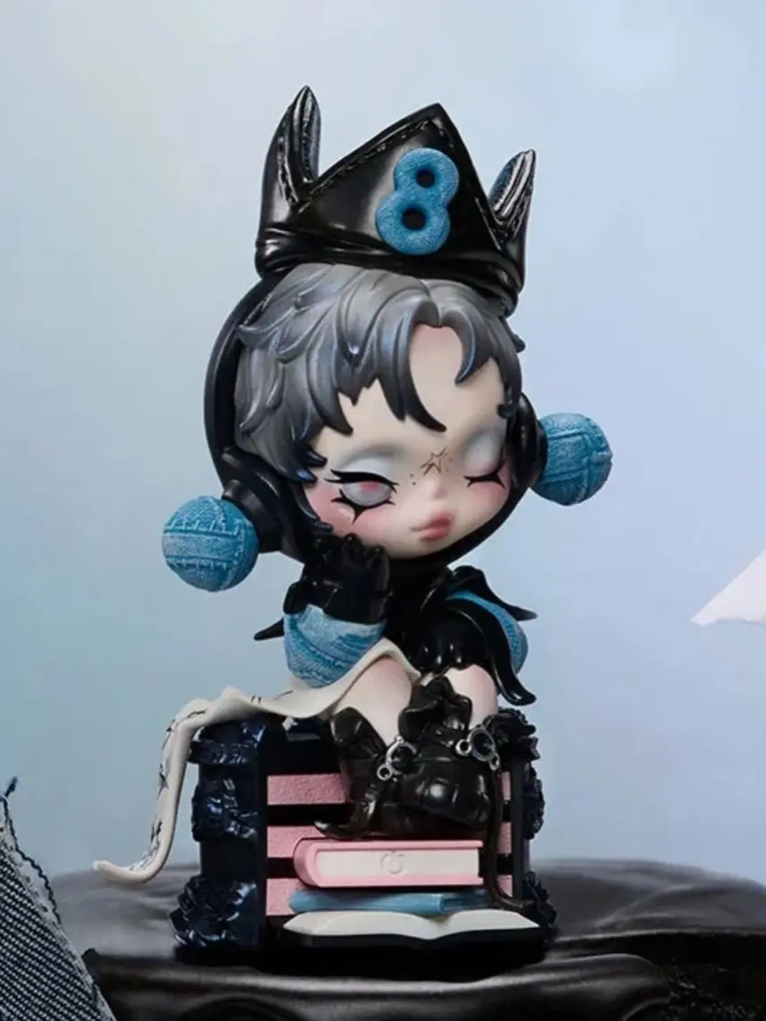SKU-LLPAN-DA Chapter VIII Light-Up Collectible Figure, Designer Art Toy Gift