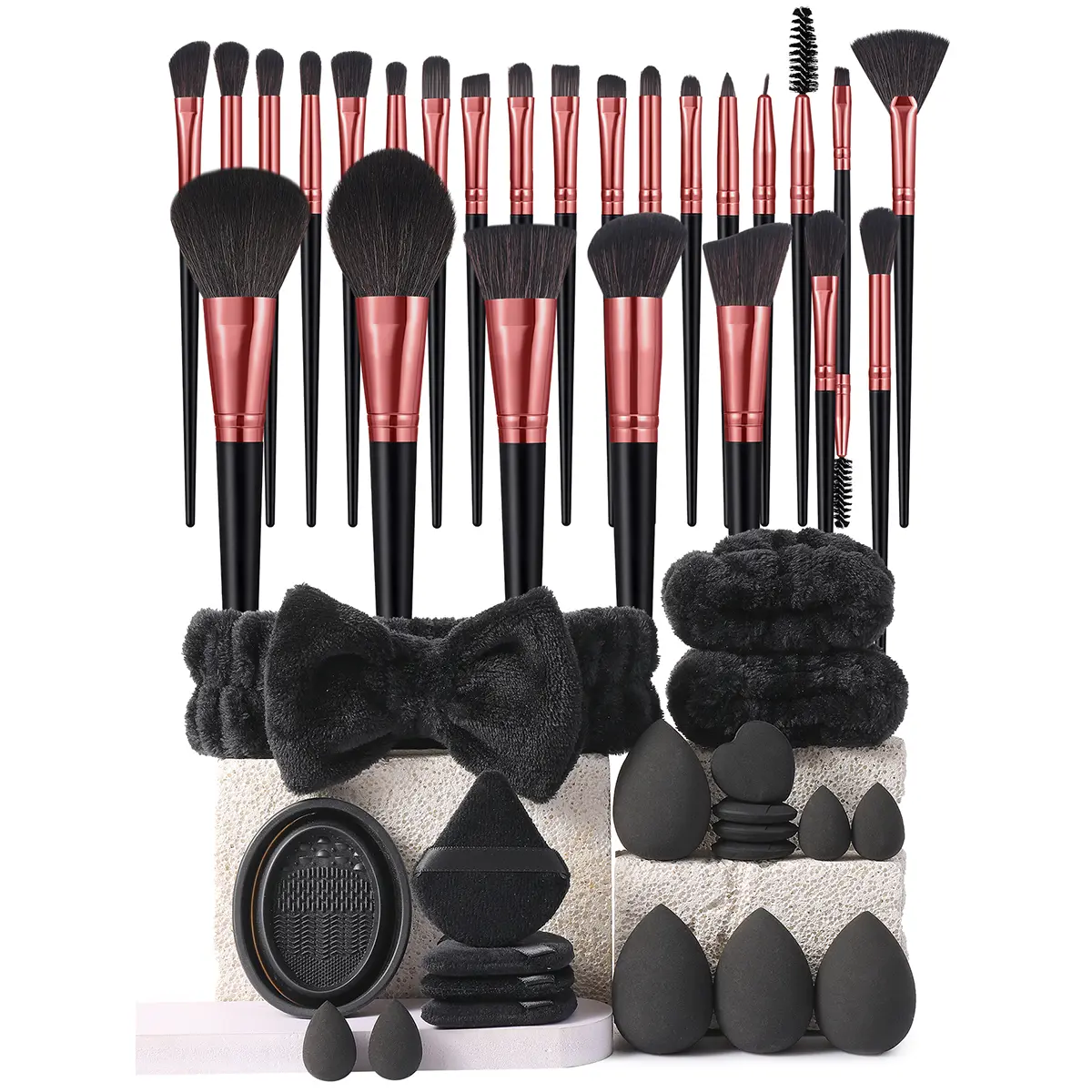 45 piece makeup tool set, including 25 makeup brushes, 4 large and 4 small makeup sheets, 4 powder puffs and 4 finger powder puffs, 1 silicone cleaning bowl, plush headband and wristband, a complete makeup tool designed for beginners in makeup