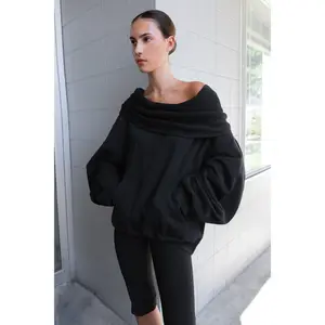 SLOUCHY OVERSIZED HOODIE