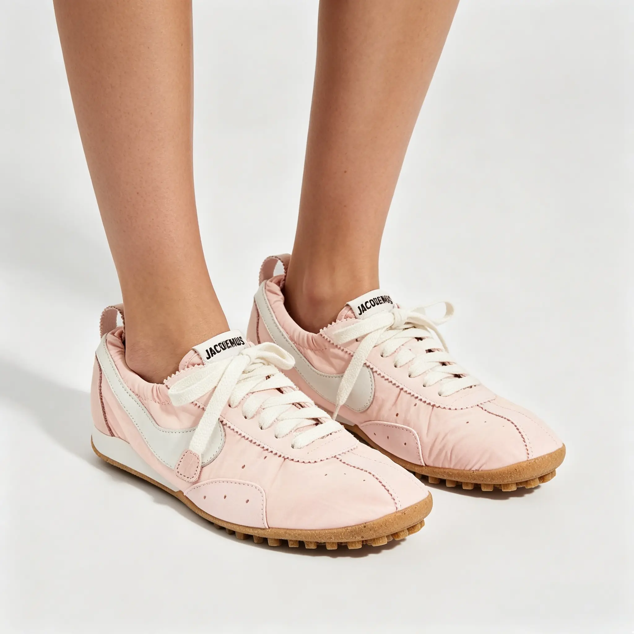 Nike Moon Shoe x Jacquemus sp HV8547 601 - Closed Runner with Unique Collaboration Design for Fashion Enthusiasts