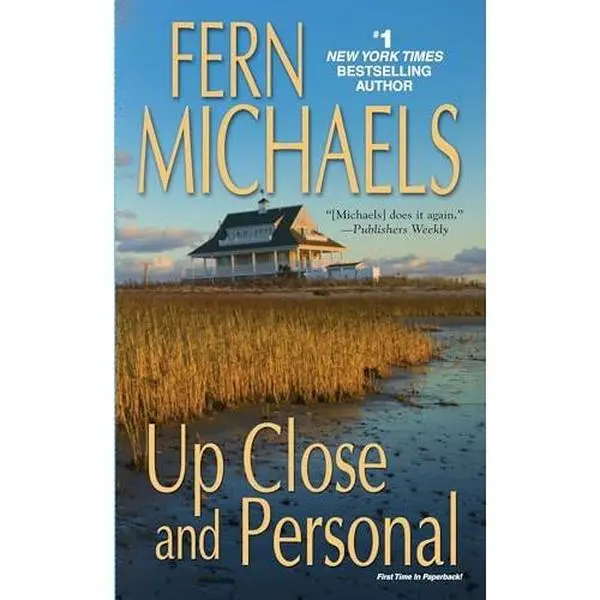 USED Book - Up Close and Personal by Fern Michaels (Unknown) - english