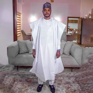 African Mens Clothing White Traditional Wedding Attire Embroidery Agbada Boubou Caftan Nigerian Male Clothes Set For Part