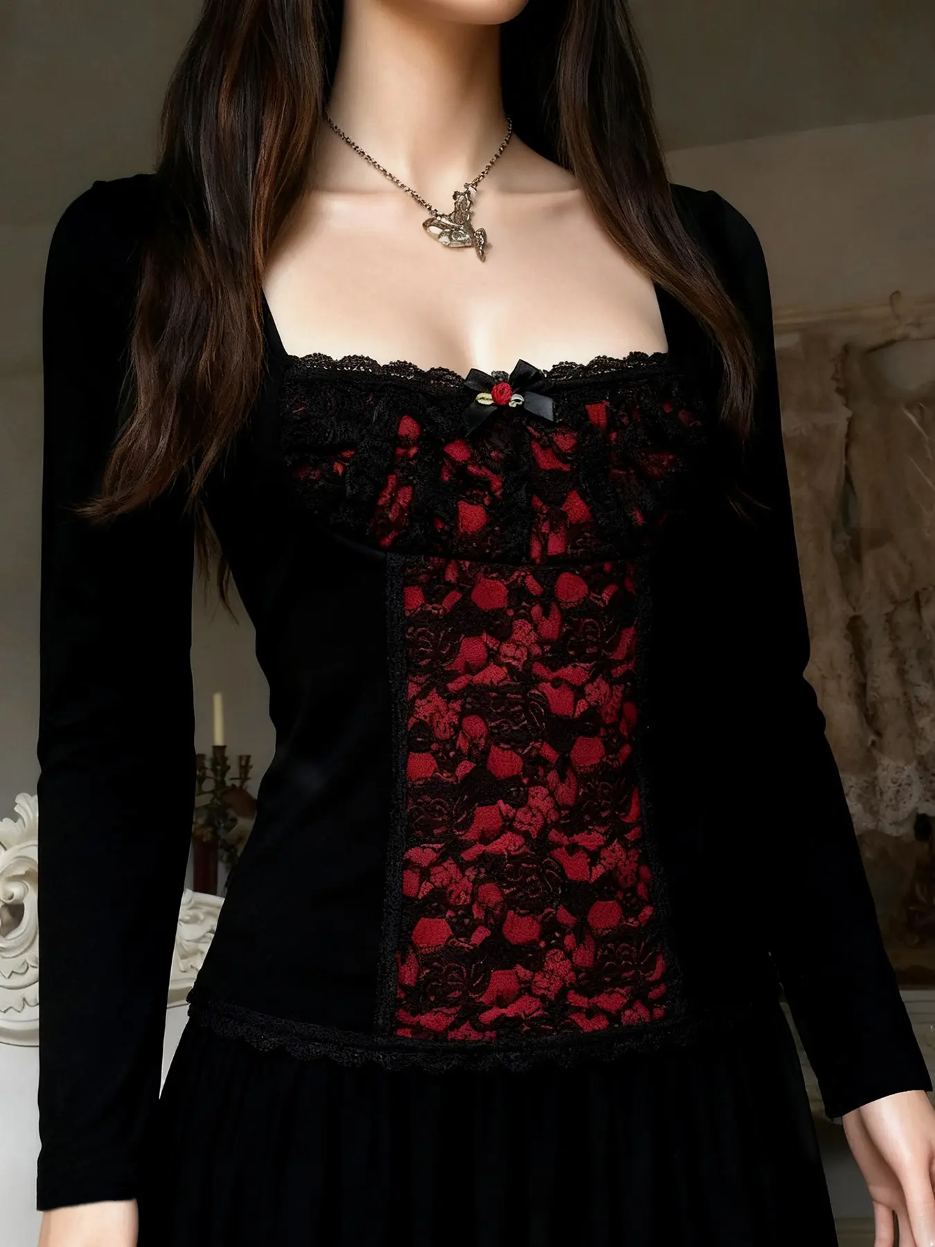 Gothic Lace Patchwork Long Sleeve T-Shirt for Women, Slim-Fitting Asymmetrical Design, Y2K Aesthetic Spring Top, Street Style, Casual Elegance Style, Bodycon Fitted Top