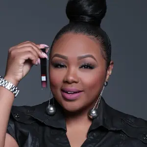 PGS Cosmetics “Good Looking” Matte Liquid Lipstick  Vegan and cruelty Free, waterproof, Gloss Lipgloss