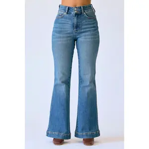 Judy Blue "Presley" Petite Flare Jean