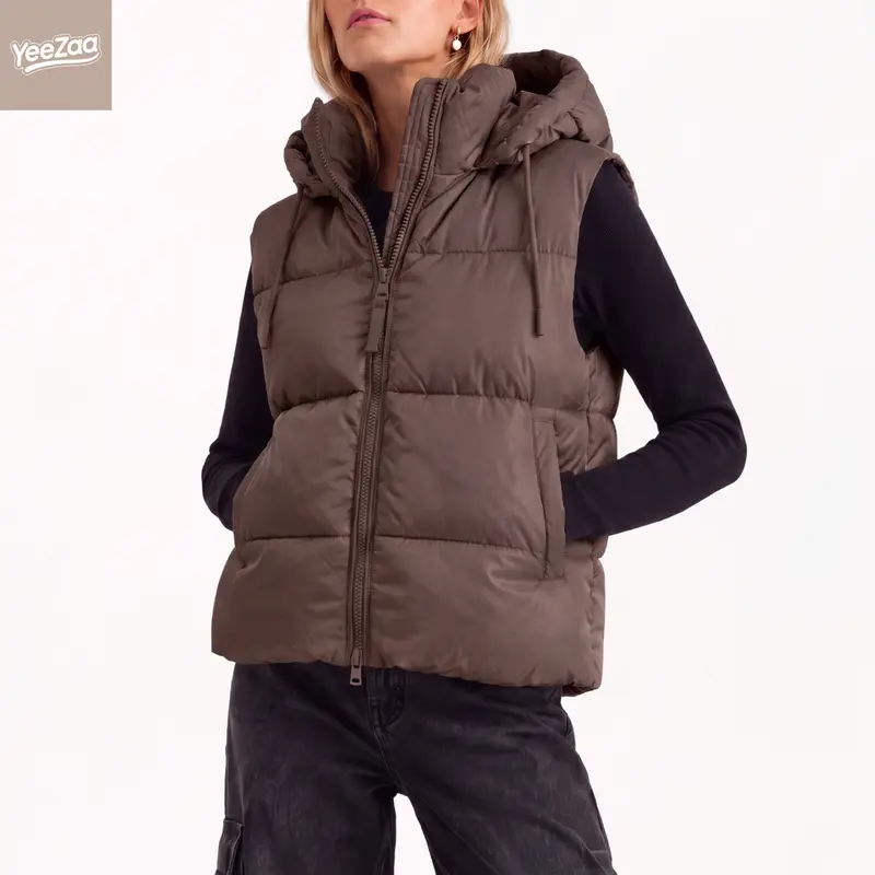 YeeZaa Puffer Vest for Women Zip Up Lightweight Sleeveless Winter Outerwear Vests 2025 TikTokShopHolidayHaul Christmas with Removable Hood Fall Winter Fashion Top Quilted Down Jacket