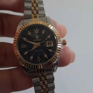 Women's Elegant Round Dial Analog Quartz Watch, Fashionable Luminous Watch for Party, Daily Clothing Decor, Trendy All-match & Exquisite Waterproof Watch for Birthday Gift with Box, Fashionable Watches, Stainless Steel Watch