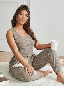 Women's Plus Size Solid Button Tank Top & Tie Front Pants Loungewear Set, Nightwear, Casual Comfy Sleeveless Scoop Neck Top & Trousers PJ Set, Pajama Set for Home Wear, Plus Size Clothing for Daily Wear